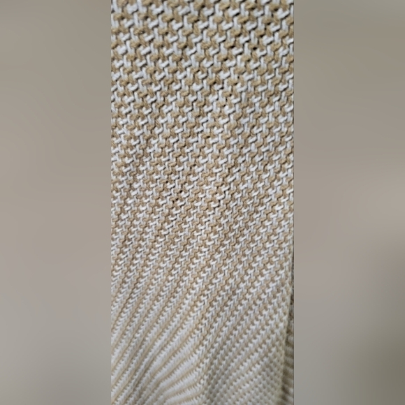 Poncho - Hoodie - Tan & Cream - Picture 7 of 8